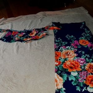 Womens Floral 2pc skirt set, size s/m, multi colors By MM